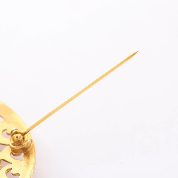 CHANEL Gold Logo Brooch main image 0